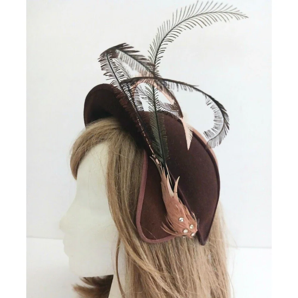 VTG 30s Jean Patou Paris Cloche Hat w Feathers US Upscale Milliner Distribution